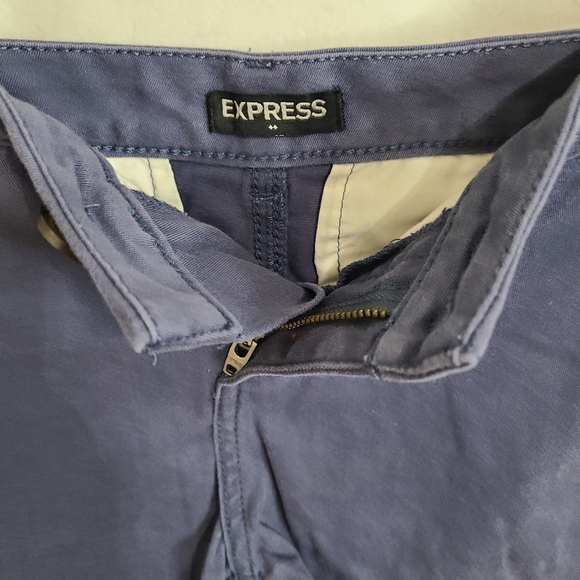 (538) Express Woman's High-Waisted Shorts, Size: 8 Color: Blue - Picture 6 of 13